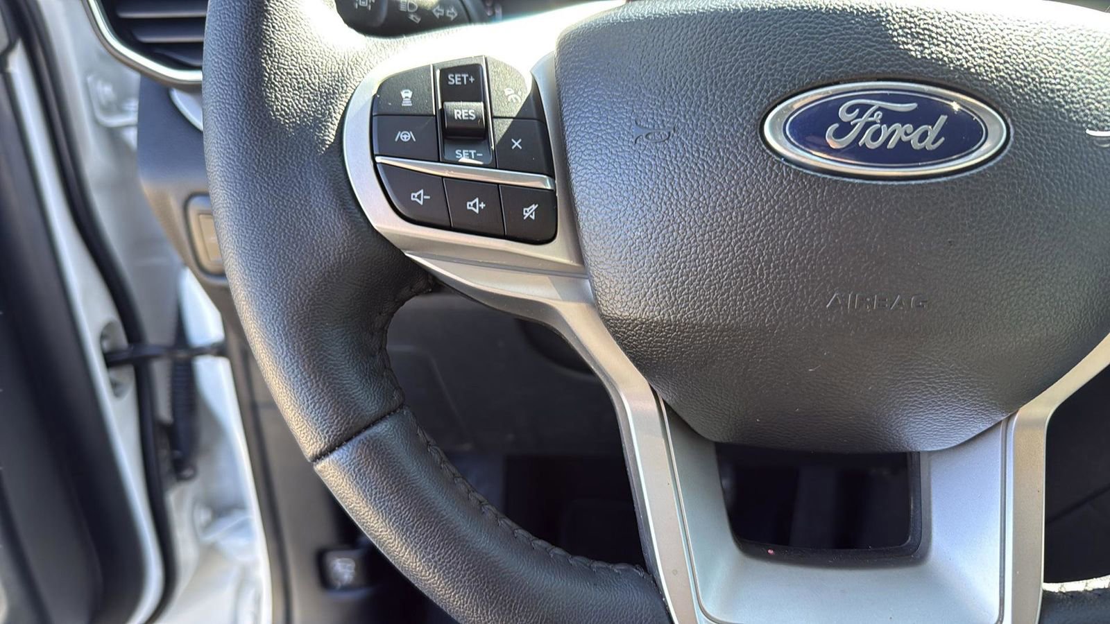 Certified 2023 Ford Explorer XLT w/ Equipment Group 202A image 13