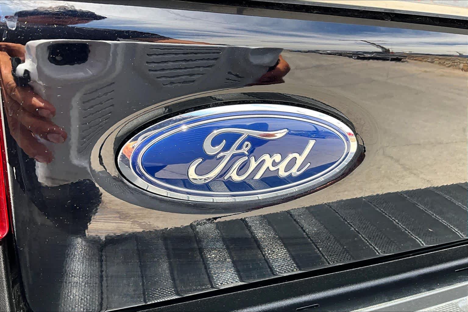 Certified 2024 Ford F250 King Ranch w/ FX4 Off-Road Package AWD/4WD image 30