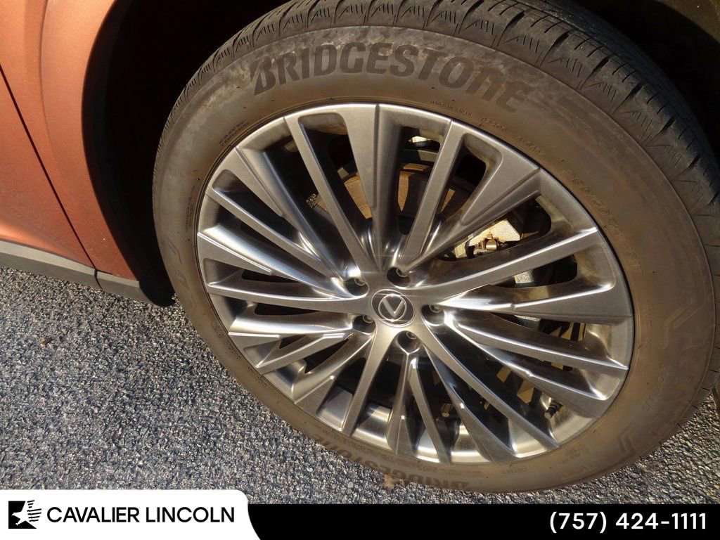 Used 2024 Lexus RX 450h 450h+ Luxury w/ Convenience Package image 16