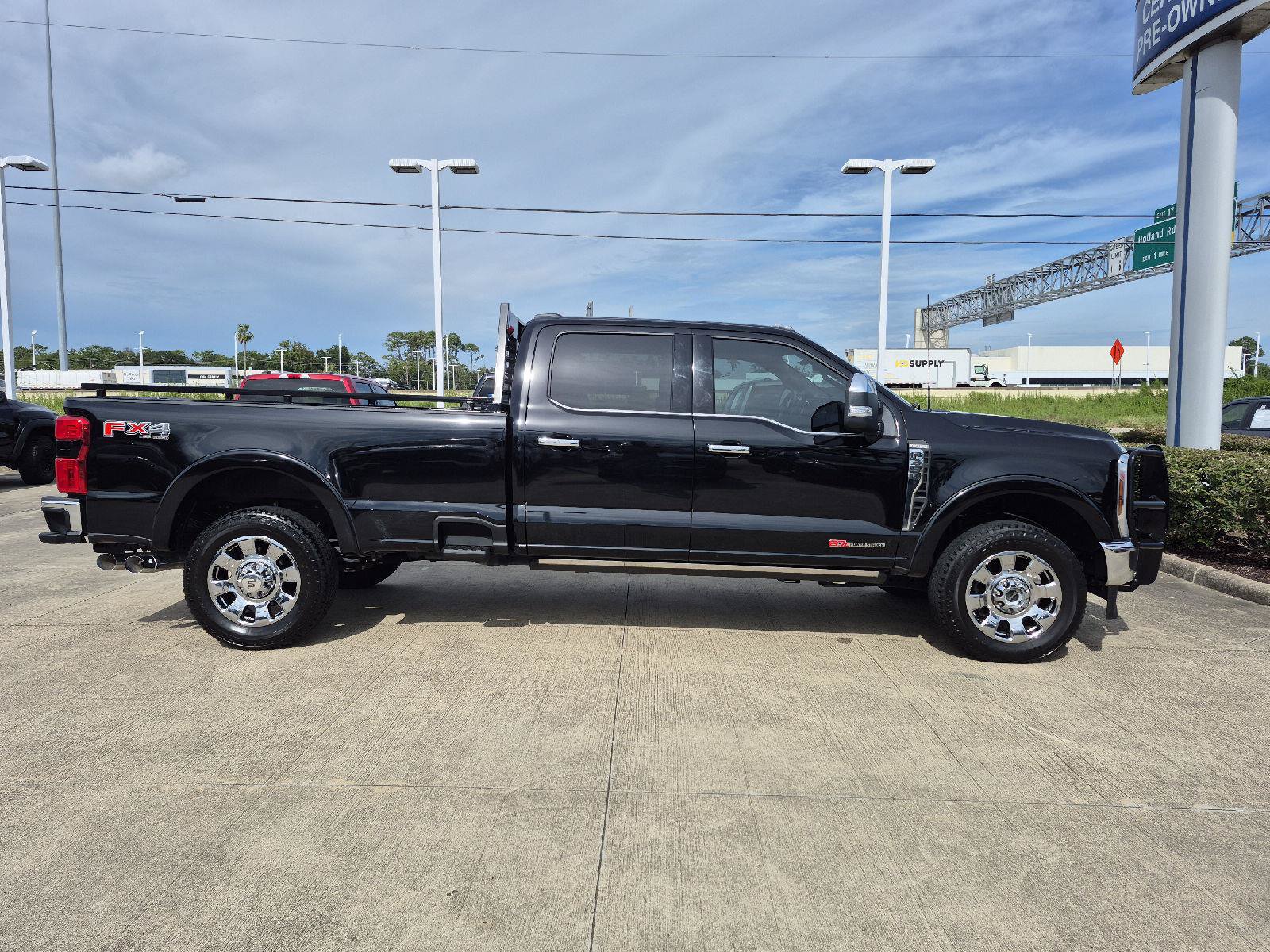 Certified 2025 Ford F350 King Ranch w/ Chrome Package AWD/4WD image 18