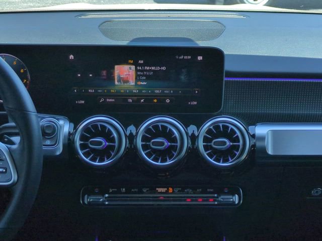 Used 2021 Mercedes-Benz GLB 250 4MATIC image 19