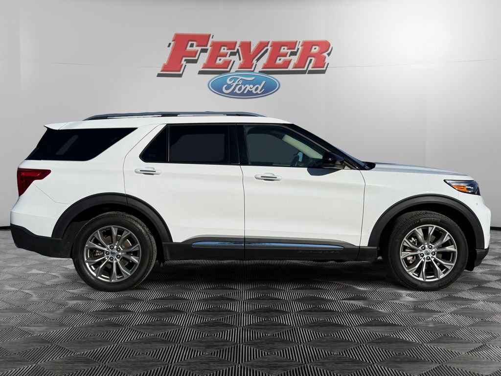 Certified 2023 Ford Explorer Limited image 6