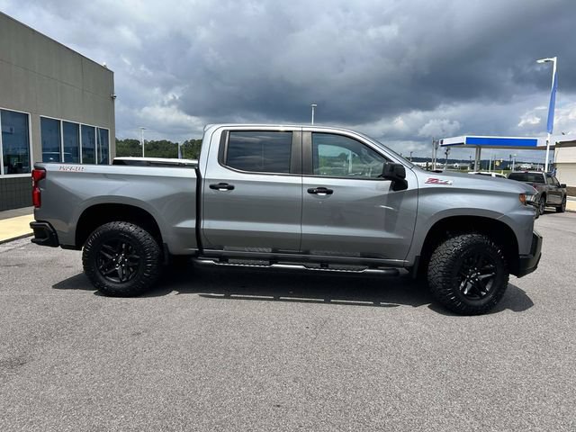 Used 2021 Chevrolet Silverado 1500 LT Trail Boss w/ Convenience Package II AWD/4WD image 2