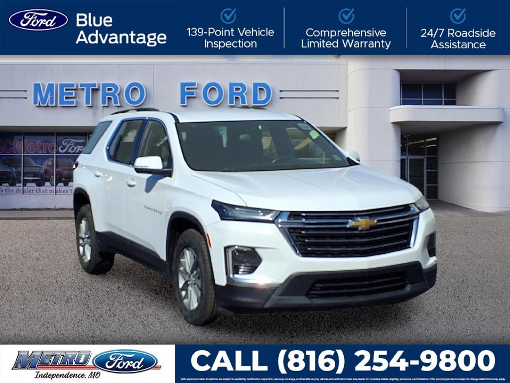Used 2023 Chevrolet Traverse LT AWD/4WD image 1
