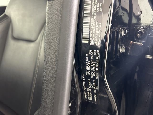 Used 2019 Jeep Renegade Limited w/ Quick Order Package 22P AWD/4WD image 20