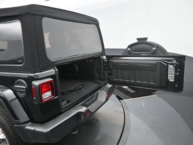 Used 2022 Jeep Wrangler Unlimited Sahara image 28
