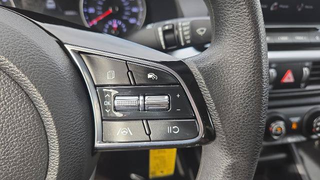 Used 2023 Kia Forte LXS w/ LXS Technology Package FWD image 18