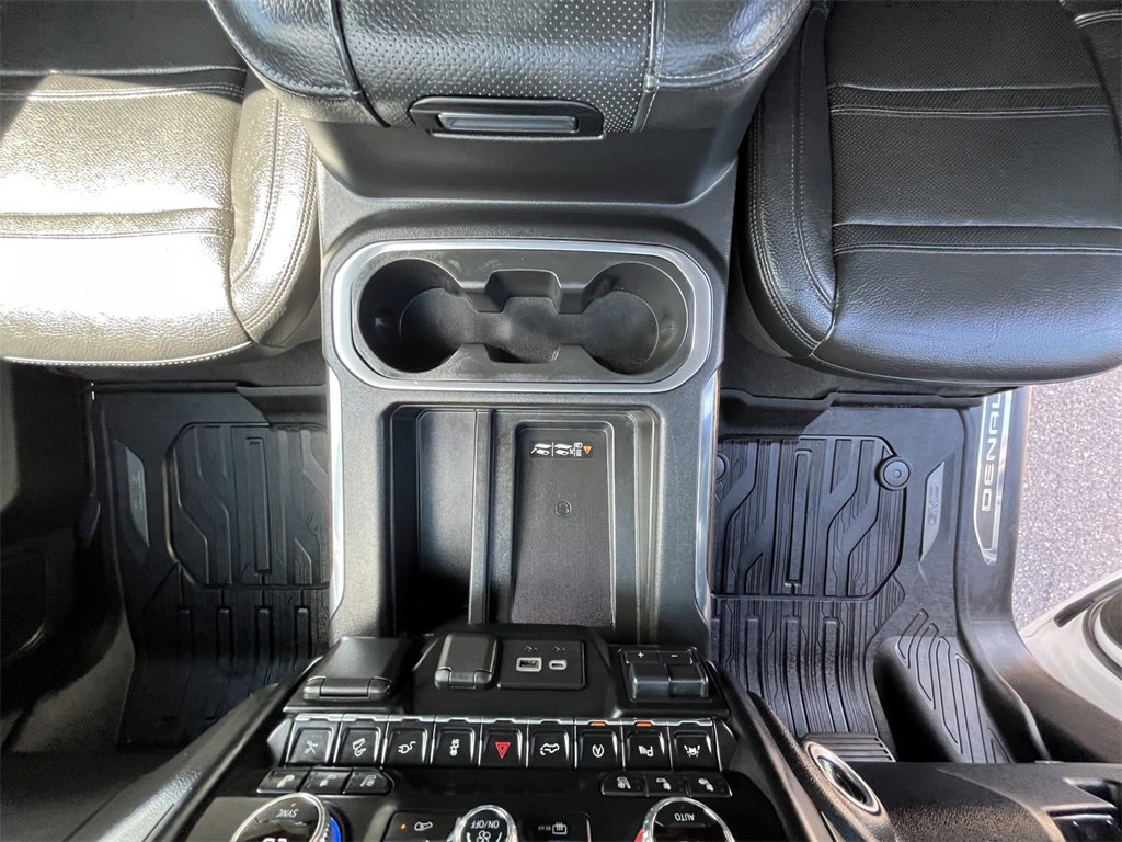 Used 2020 GMC Sierra 1500 Denali w/ Denali Ultimate Package image 13