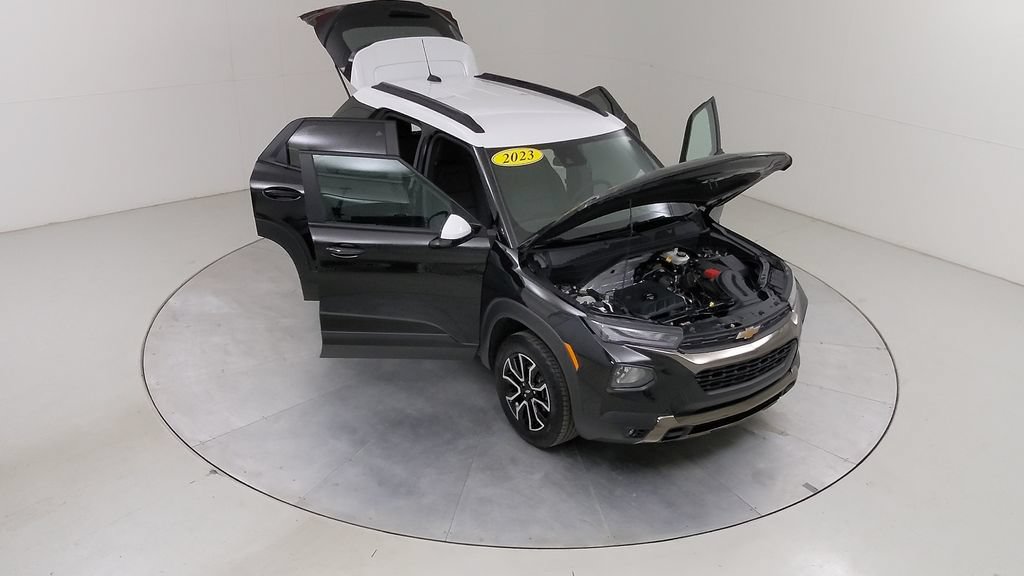 Used 2023 Chevrolet TrailBlazer ACTIV w/ Convenience Package AWD/4WD image 44