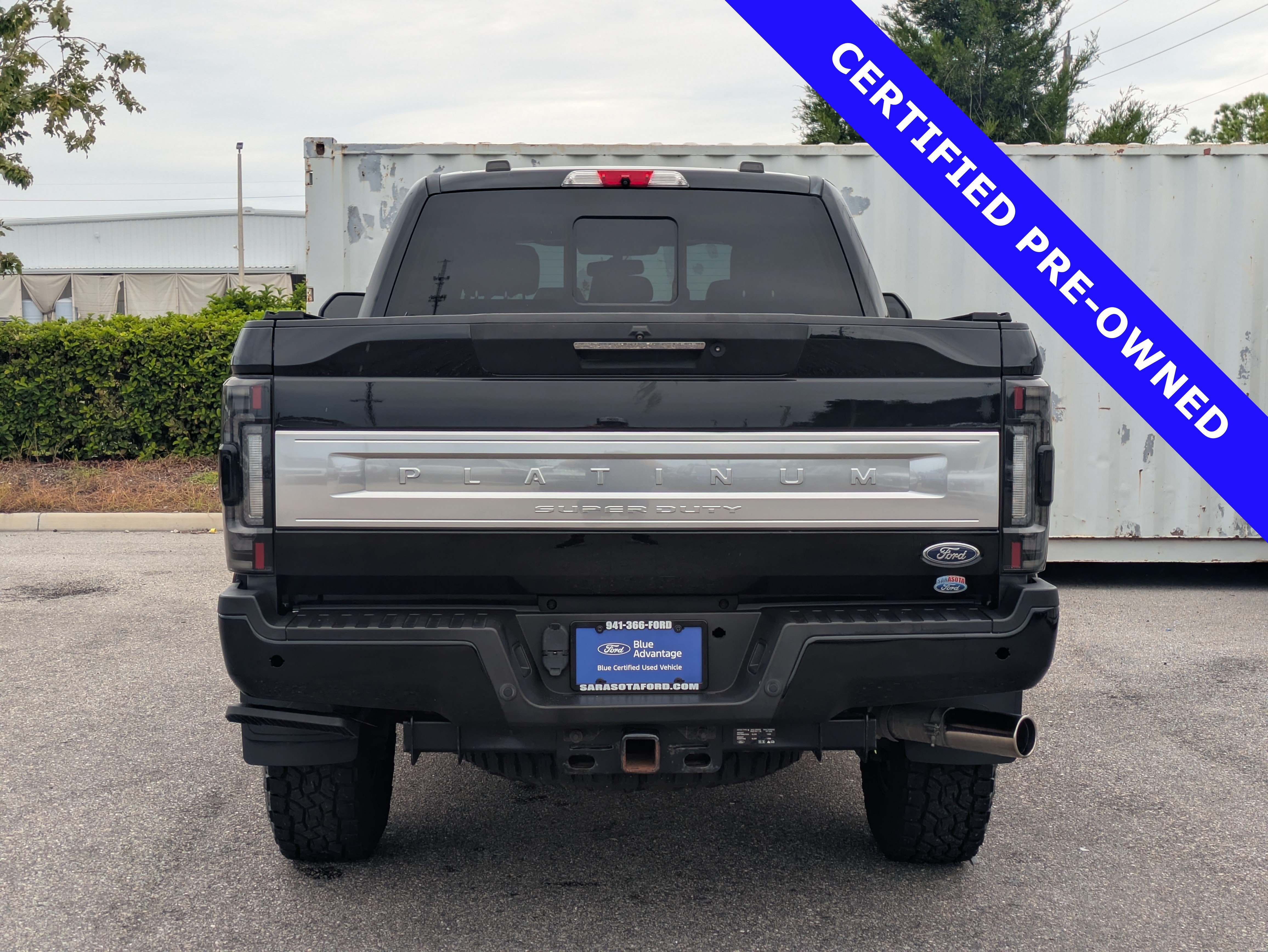 Certified 2022 Ford F250 Platinum w/ Tremor Off-Road Package AWD/4WD image 6