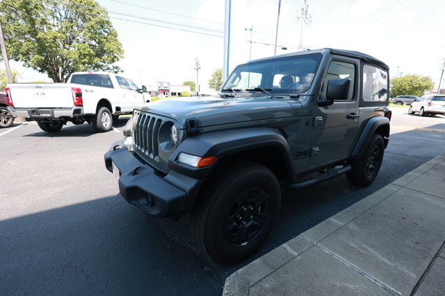 Used 2023 Jeep Wrangler Sport AWD/4WD image 6