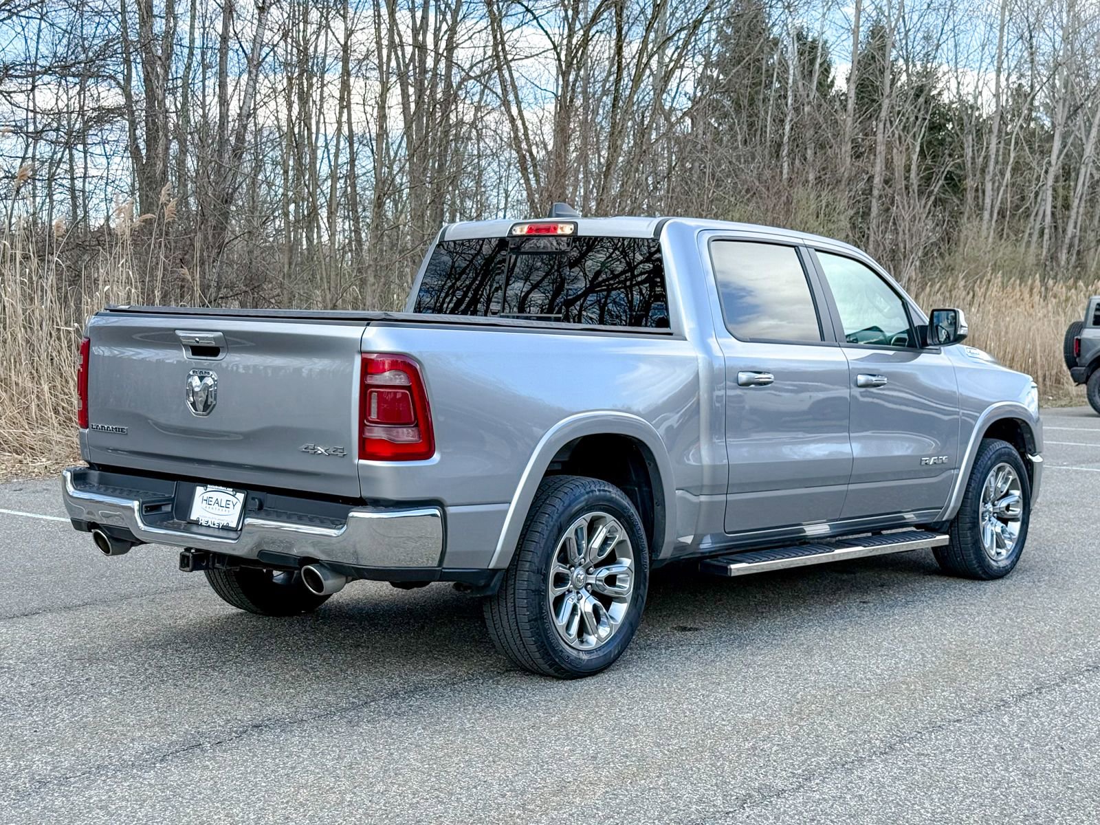 Used 2021 RAM 1500 Laramie AWD/4WD image 7