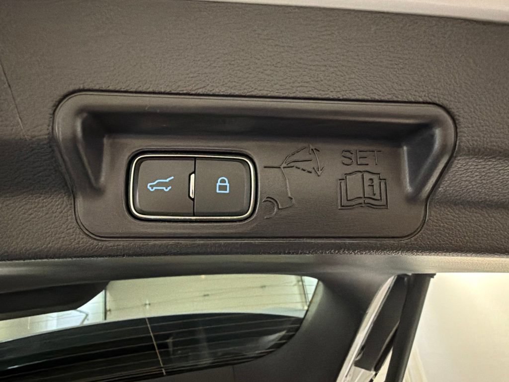 Certified 2025 Ford Explorer ST w/ Sun And Sound Package AWD/4WD image 39