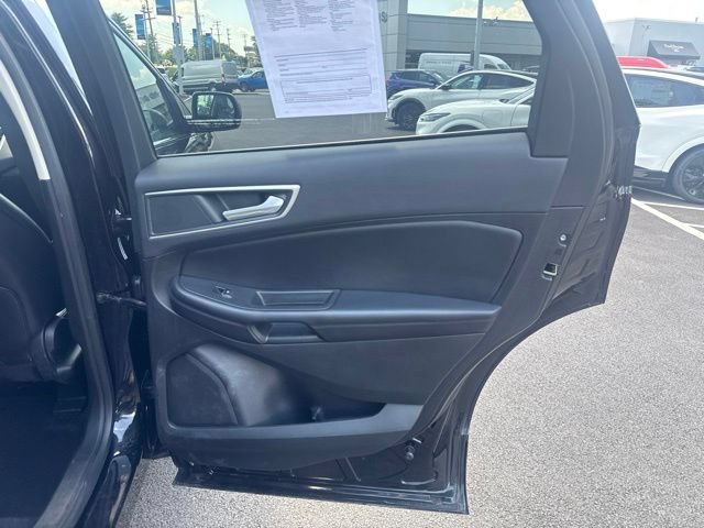 Certified 2022 Ford Edge SEL w/ Convenience Package AWD/4WD image 18