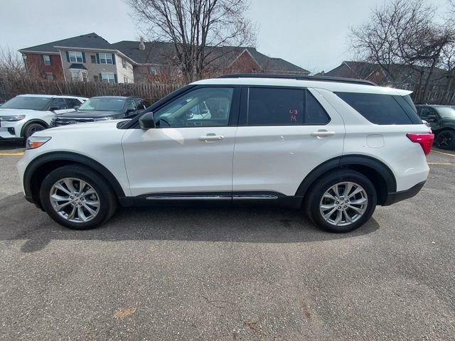 Certified 2023 Ford Explorer XLT w/ Equipment Group 202A image 2