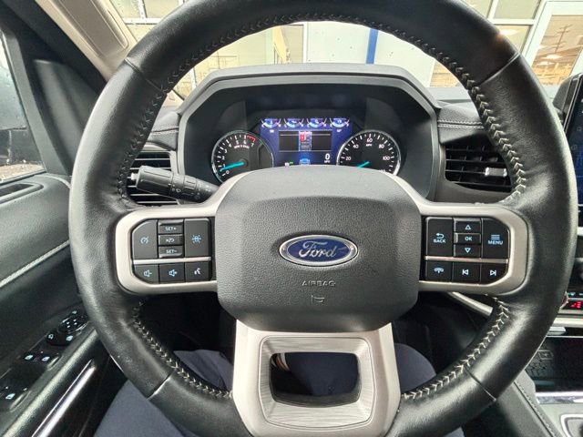 Certified 2024 Ford Expedition Max XLT image 10