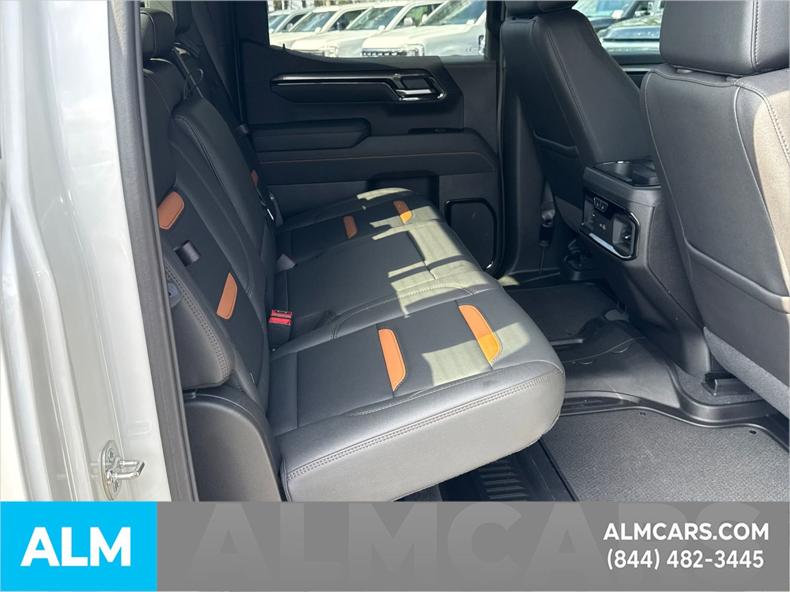 Used 2025 GMC Sierra 1500 AT4 w/ Technology Package image 19