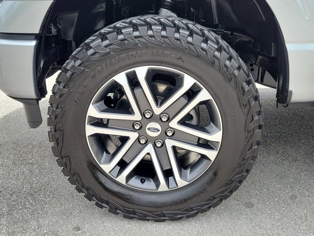 Certified 2023 Ford F150 XL w/ STX Appearance Package RWD image 4