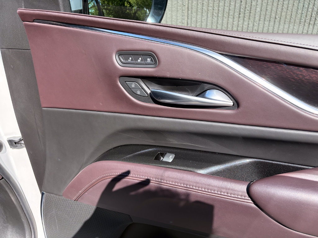 Used 2022 Cadillac Escalade Sport Platinum AWD/4WD image 48