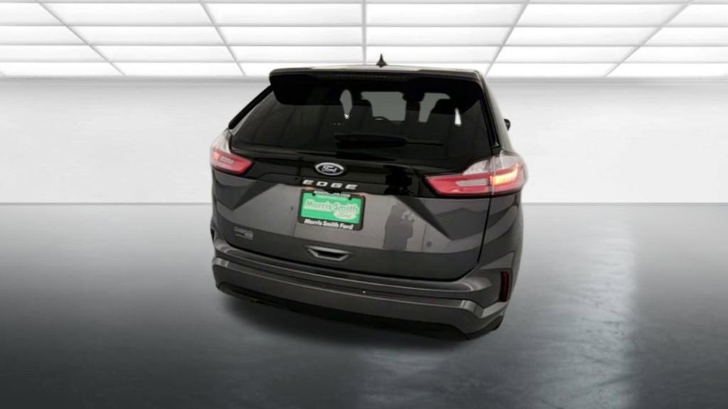 Certified 2024 Ford Edge ST-Line AWD/4WD image 7