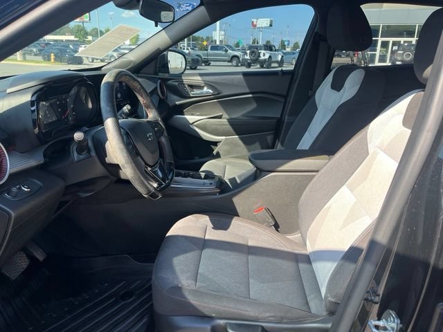 Used 2024 Chevrolet Trax RS w/ Driver Confidence Package FWD image 6