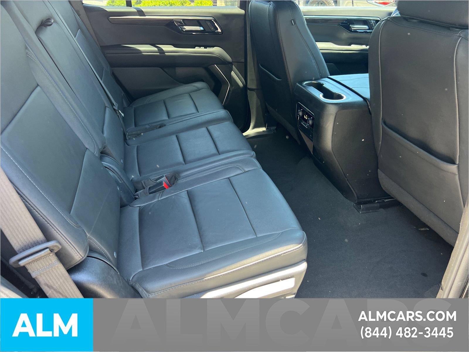 Used 2025 Chevrolet Tahoe LT AWD/4WD image 18