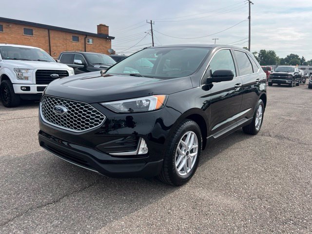 Certified 2024 Ford Edge SEL w/ Convenience Package AWD/4WD image 27