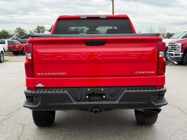 Used 2025 Chevrolet Silverado 1500 Custom Trail Boss w/ Turbomax Blackout Package image 4