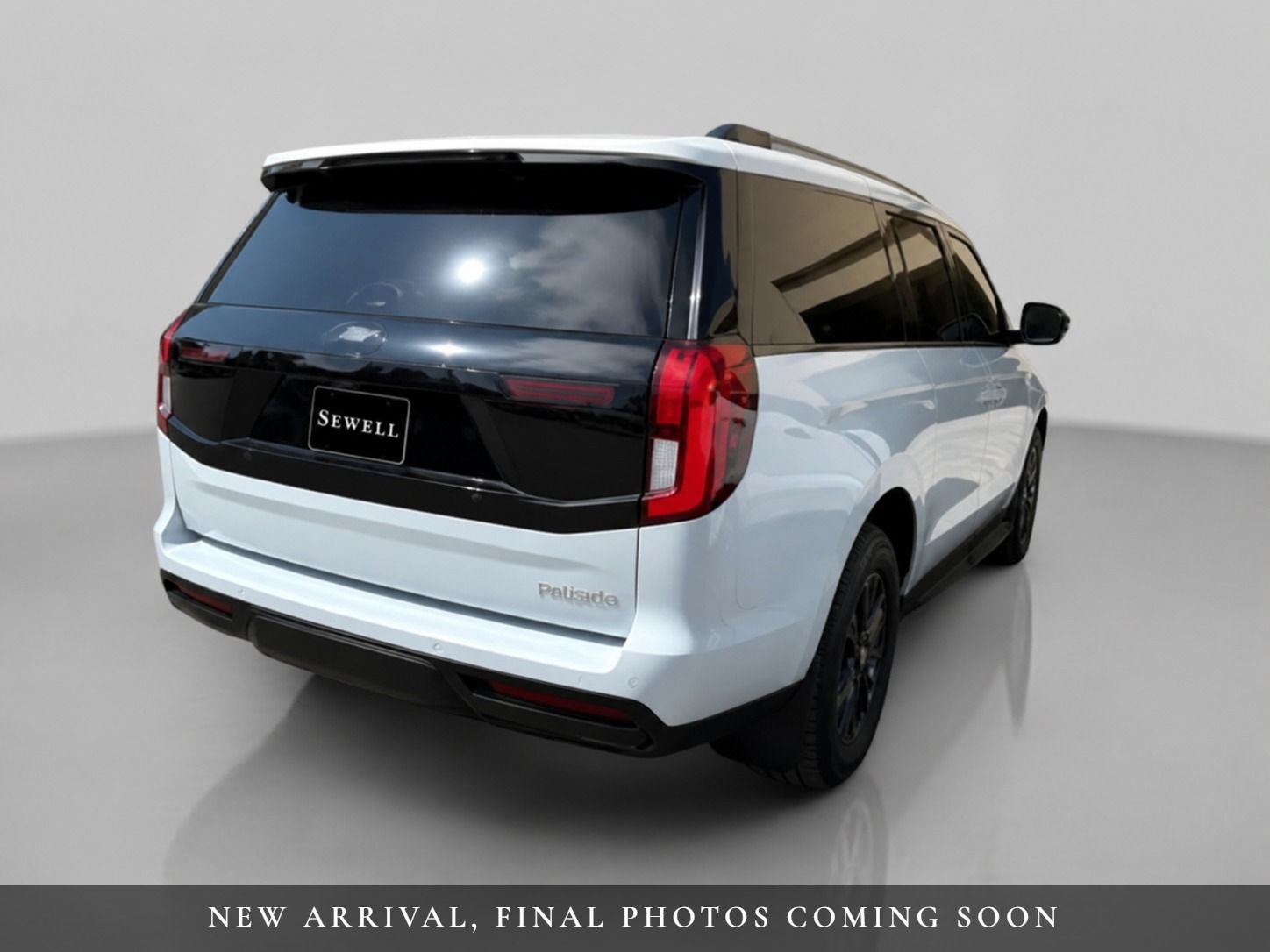 Certified 2025 Ford Expedition Tremor AWD/4WD image 2