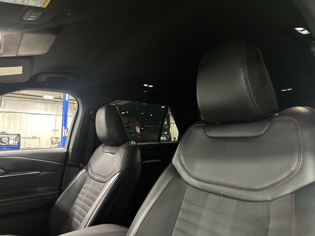 Certified 2025 Ford Explorer ST-Line AWD/4WD image 20