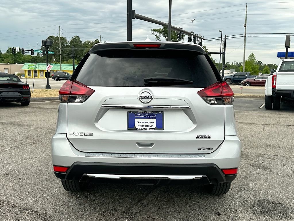 Used 2020 Nissan Rogue S w/ Special Edition Package FWD image 15