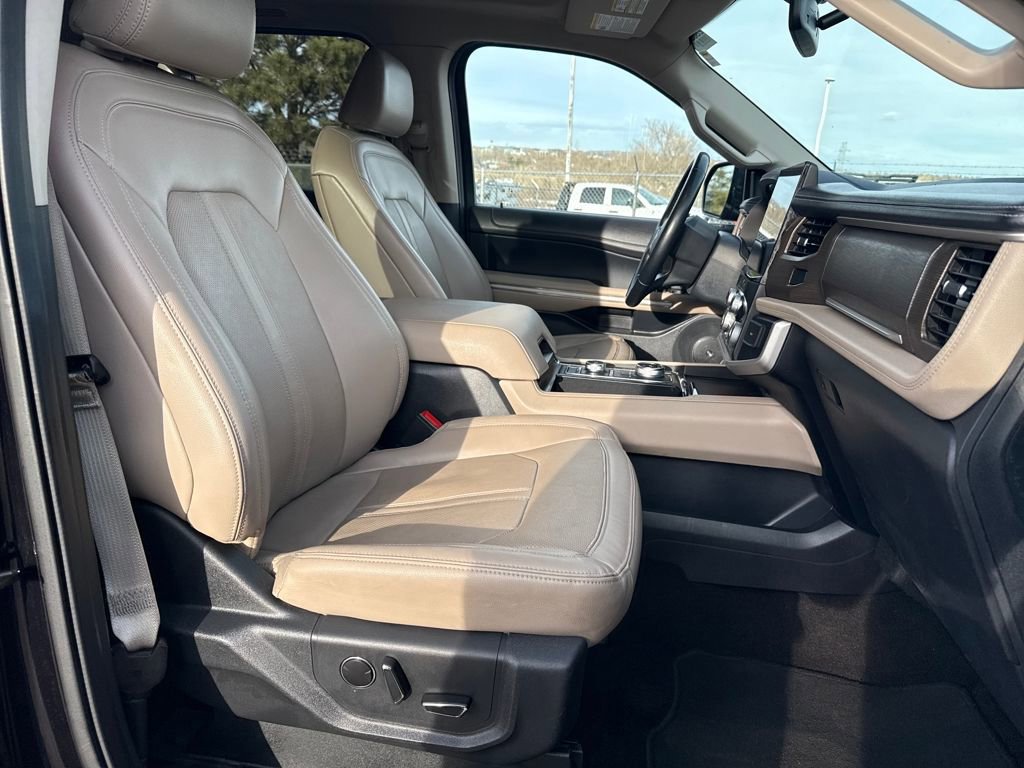 Certified 2023 Ford Expedition Max Limited image 34