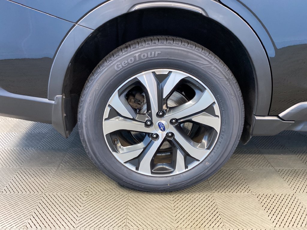 Used 2021 Subaru Outback Limited AWD/4WD image 35