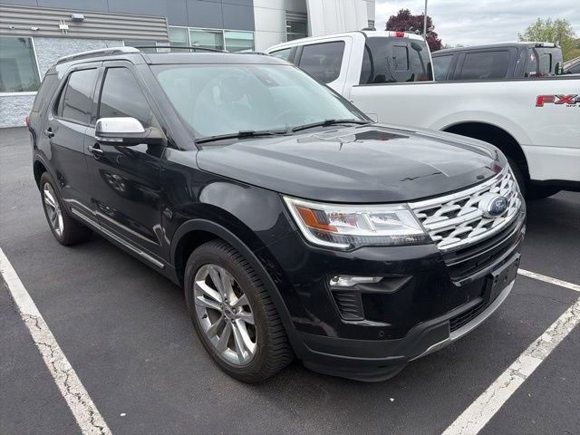 Certified 2019 Ford Explorer XLT w/ Equipment Group 202A AWD/4WD image 2