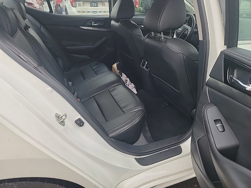 Used 2023 Nissan Maxima SV w/ Floor Mat Group image 25