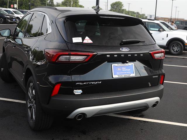 Certified 2024 Ford Escape Platinum AWD/4WD image 12
