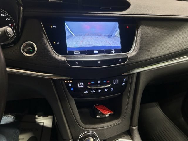Used 2020 Cadillac XT5 Premium Luxury AWD/4WD image 18