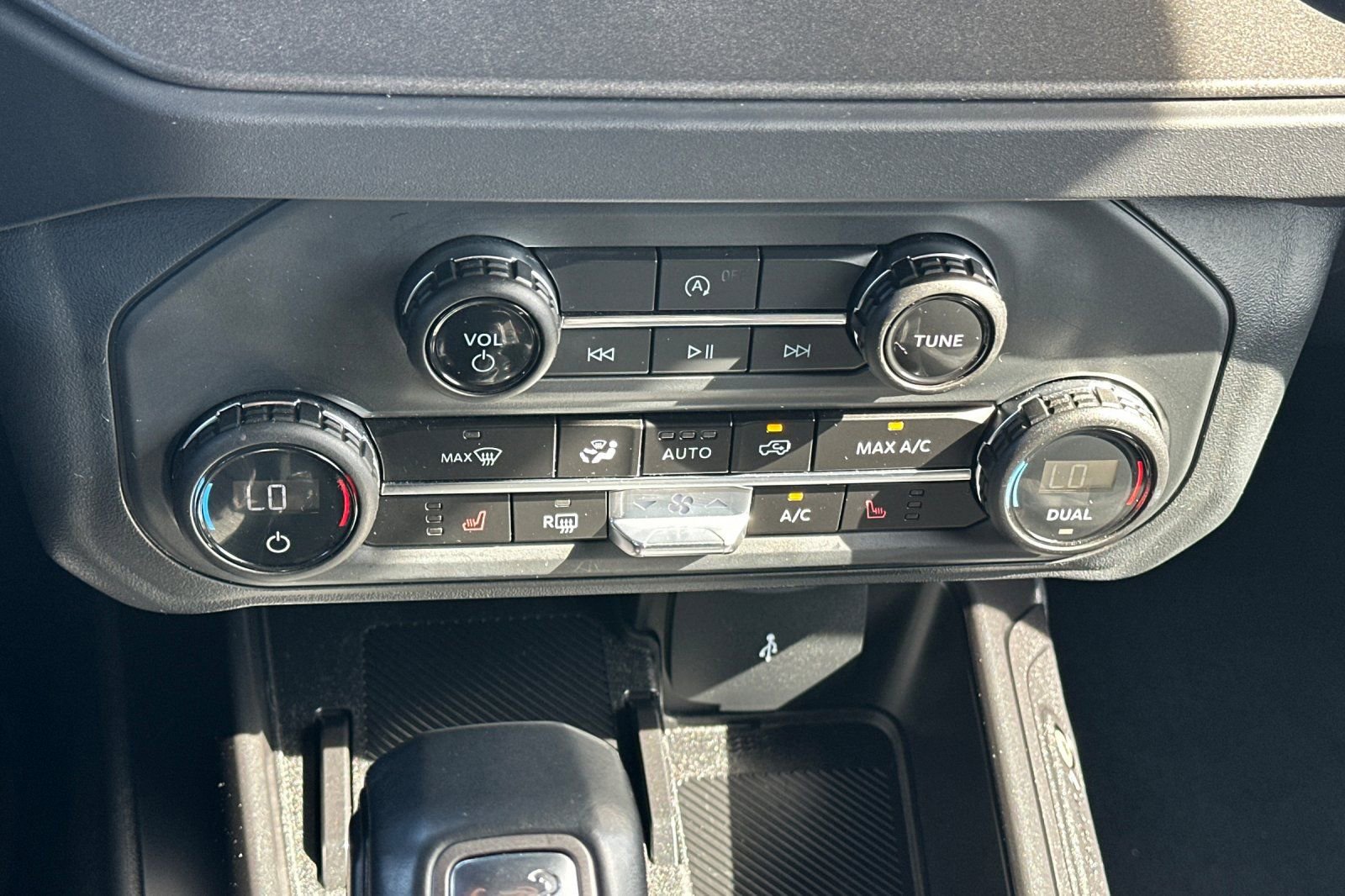 Certified 2025 Ford Bronco Big Bend AWD/4WD image 22