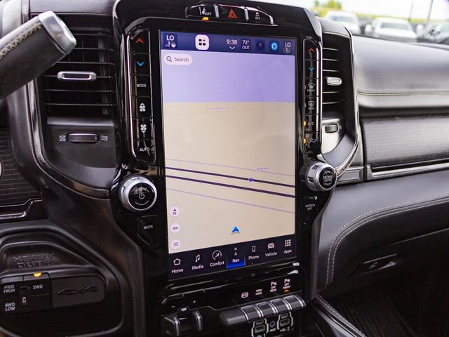 Used 2024 RAM 2500 Limited image 40