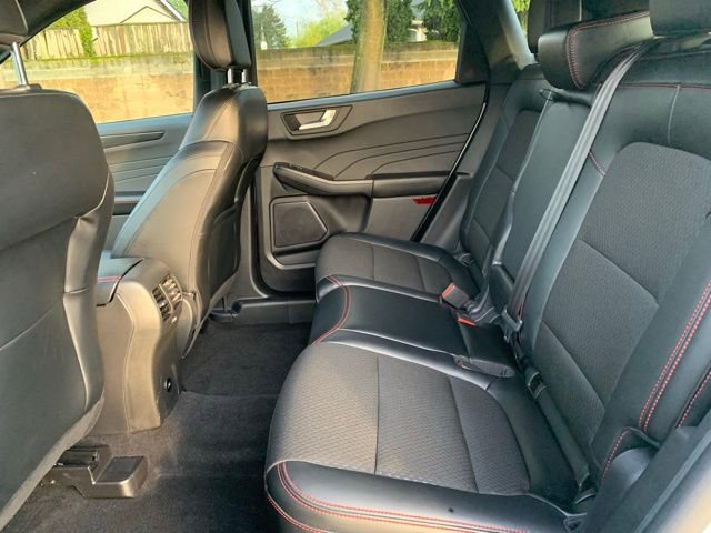 Certified 2025 Ford Escape ST-Line Elite w/ Tech Pack #1 image 15