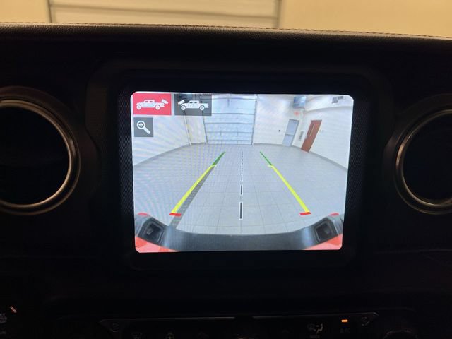 Used 2020 Jeep Gladiator Rubicon AWD/4WD image 15