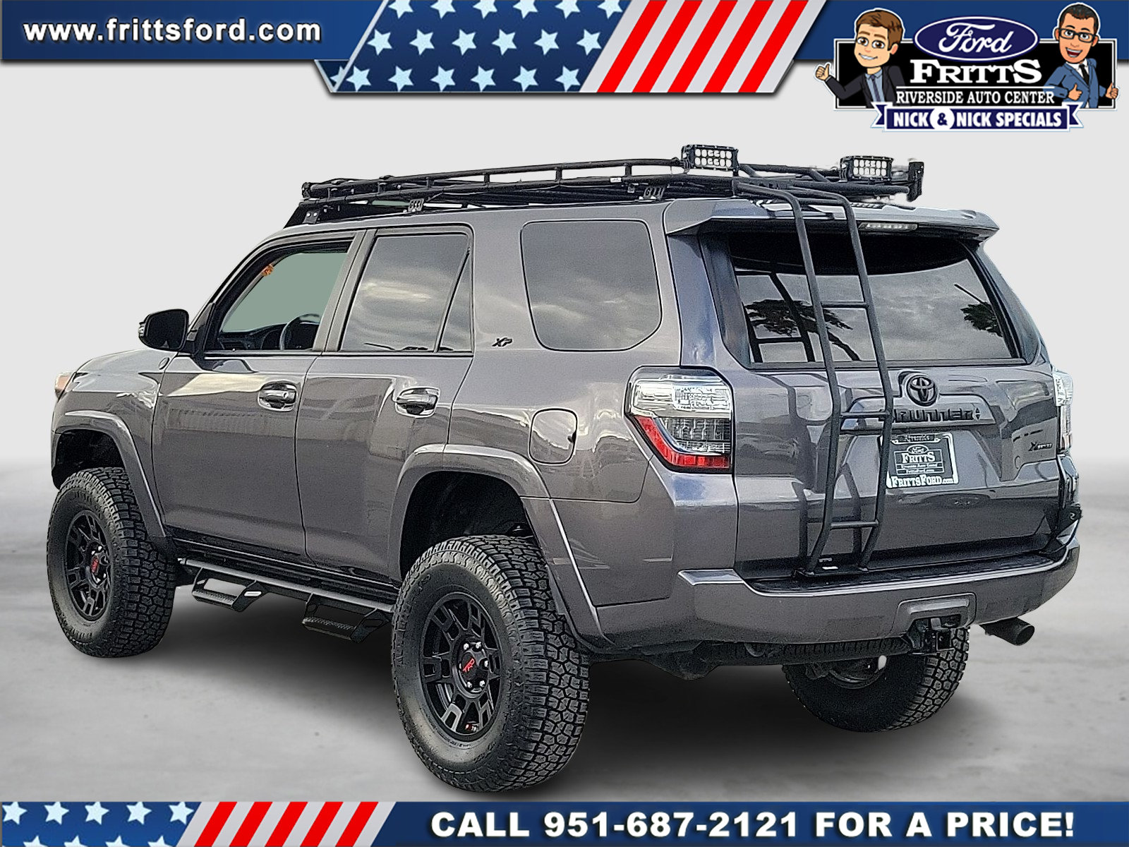 Used 2020 Toyota 4Runner SR5 Premium w/ Moonroof Package AWD/4WD image 3