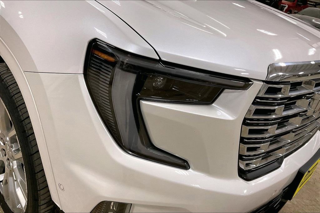 Used 2024 GMC Acadia Denali w/ Super Cruise Package image 28