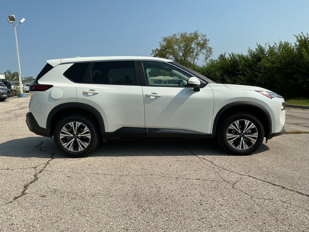 Used 2023 Nissan Rogue SV AWD/4WD image 6