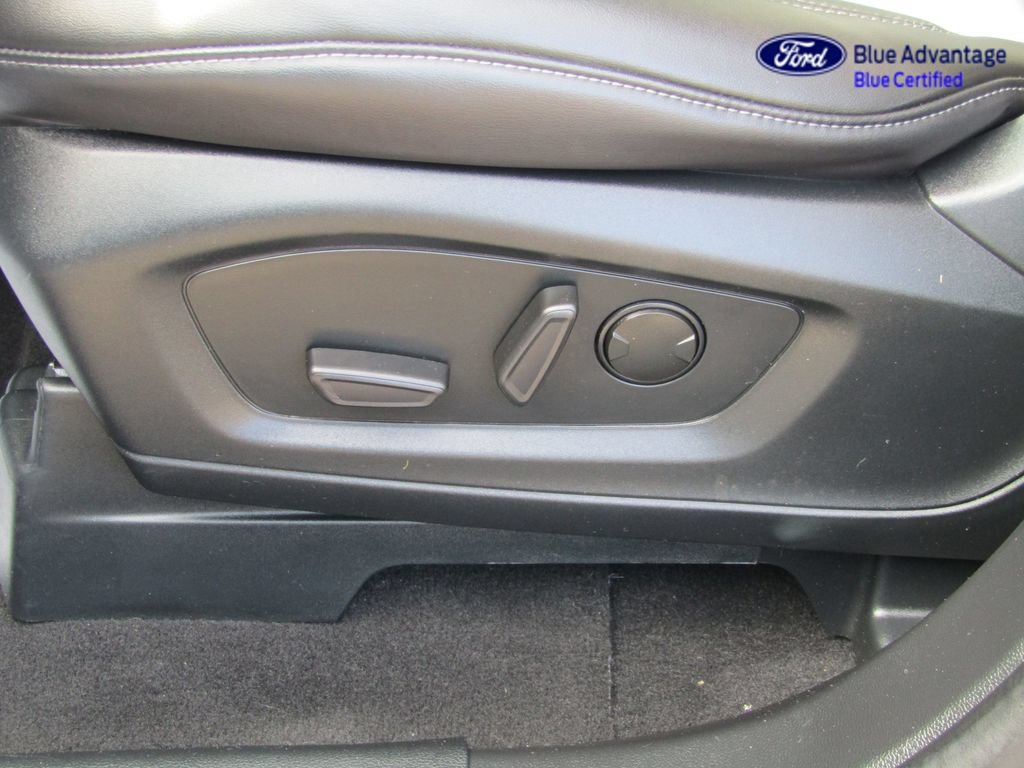 Certified 2024 Ford Explorer XLT w/ Equipment Group 202A AWD/4WD image 38