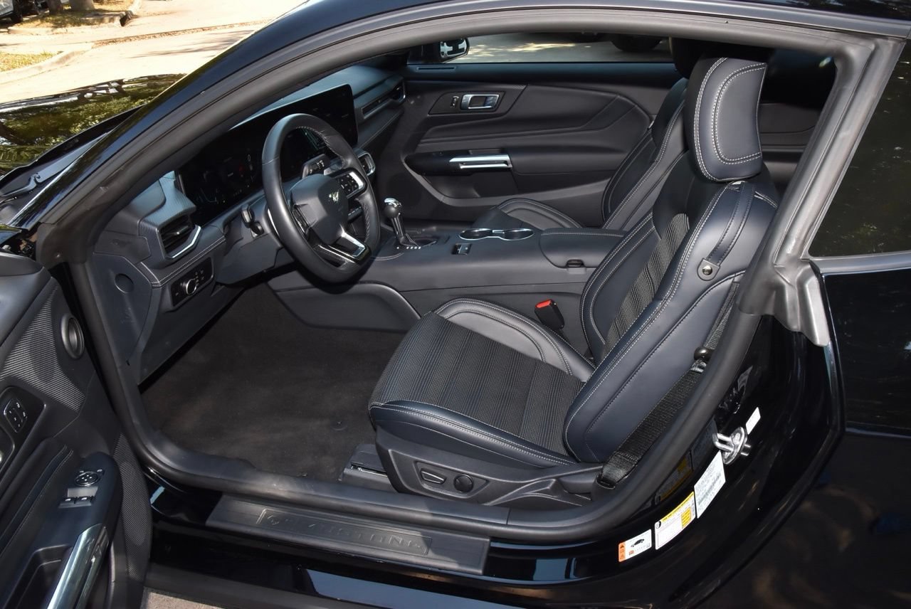 Certified 2026 Ford Mustang GT Premium RWD image 30