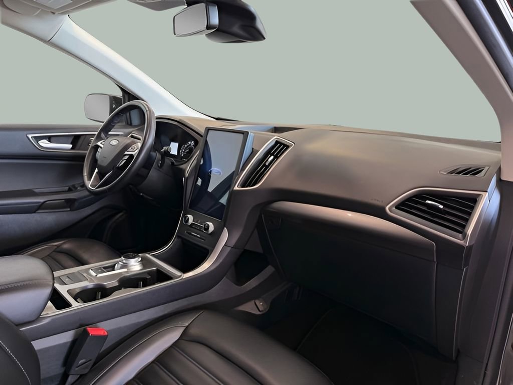 Certified 2023 Ford Edge SEL AWD/4WD image 10