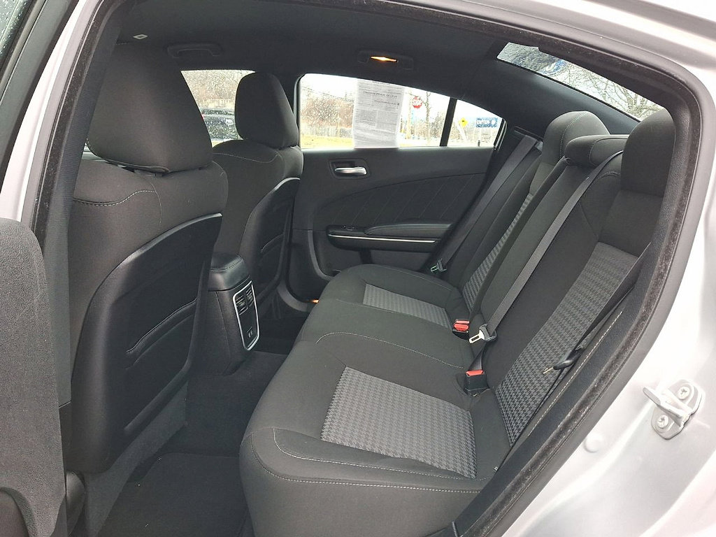 Used 2022 Dodge Charger GT image 19