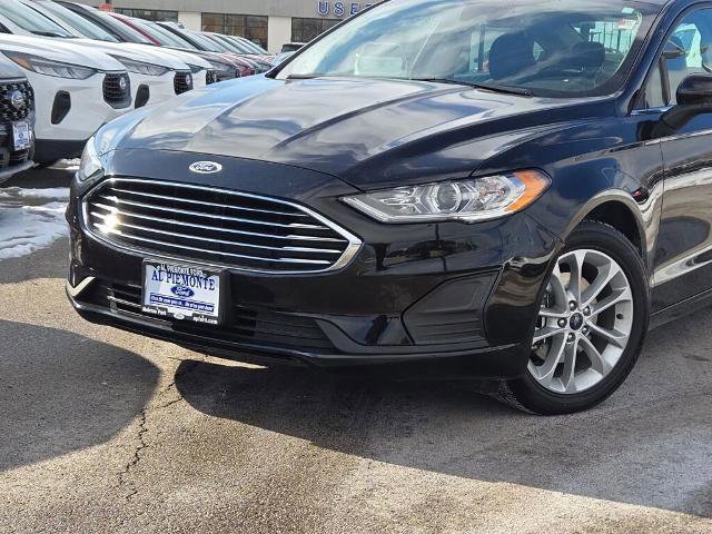 Certified 2020 Ford Fusion SE image 2