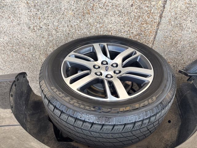 Certified 2024 Ford Expedition Limited AWD/4WD image 11